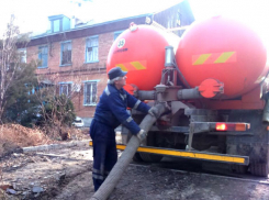 Коллектор, вызывавший недовольство жителей улицы Лесопарковой, взят под контроль властями Ростова