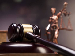 Оставившую умирать новорожденную дочь наркоманку осудили в Ростовской области