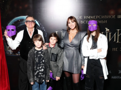 Дибровы после развода планируют Новый год вместе, но «на два дома»