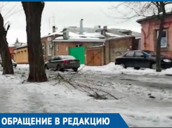 Бесплатный каток с риском для жизни: Ростов покрылся льдом, который никто не чистит