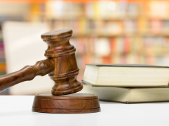 В Ростовской области осудили подростка за попытку поджога военкомата