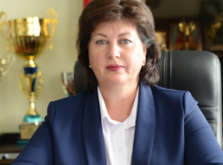 Глава Чертковского района Ростовской области досрочно покинула пост