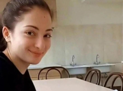 Мать пропавшей ростовской студентки Цомартовой нашла следы дочери в Дубае