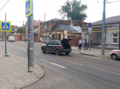 В Ростове-на-Дону иномарка сбила пенсионера
