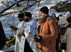 «Просто прет»: ростовчане поделились эмоциями после крещенских купаний 