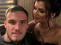 Эротическими фото и видео побаловала возлюбленного девушка рекордсмена из «Ростова»