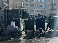 Ростовчанам рассказали о сложностях в вывозе мусора из-за неочищенных дорог