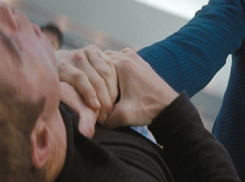 Грабитель-рецидивист на застолье избил знакомого в Ростовской области