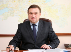 С предпринимателями аксайских рынков встретился первый замгубернатора Виктор Гончаров