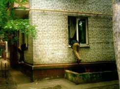 Рецидивисты украли из дома пенсионерки все сбережения