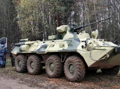 Два года условно получил военный, задавивший сослуживца в Ростовской области