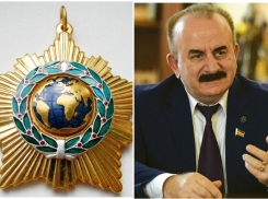 Путин наградил орденом Дружбы ректора ДГТУ Бесариона Месхи