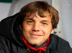 Артем Дзюба не расстроен, что сыграет за ФК «Ростов» всего за 750 тысяч рублей в месяц