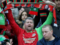 Оскорбительные речевки фанатов «Ростова» и «Локомотива» привели к наказанию клубов