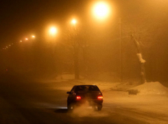 Замерзающий туман на дорогах Ростова сделает опасной для автомобилистов ночь после Рождества