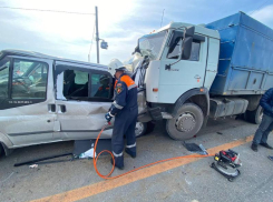 В Ростовской области мужчина погиб в массовом ДТП на трассе М4 «Дон»