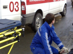 Перебегавший дорогу в Ростове пенсионер оказался под колесами иномарки