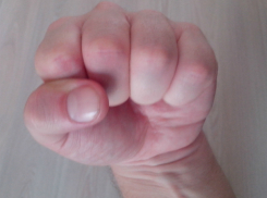 «Рыцарь» из Ростова вступился за девушку и получил «на орехи» от столичных хулиганов