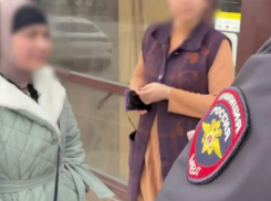 Полицейские в Ростове попались на «резиновых» регистрациях иностранцев
