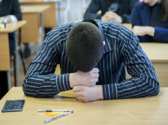 Молодой студент умер после «поучительных» отжиманий на лекции в Ростовской области