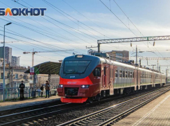 В Ростовской области фиксируют рост нарушений на железнодорожных переездах