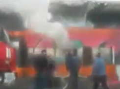 Страшный пожар в торговом центре «Светофор» в Ростовской области попал на видео