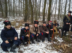 На глазах удивленных дончан казаки стреляли и ездили на конях в Ростовской области