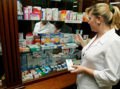 Ростовские полицейские пресекли продажу кодеиносодержащих препаратов