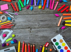 Форма, канцтовары, валерьянка: как собрать ребенка в школу
