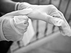 Три человека скончались от коронавируса в Ростовской области за сутки