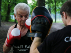 81-летний ростовчанин круто изменил свою жизнь и увлекся боксом в 75 лет 