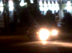 Опасные кульбиты в центре Ростова любителя экстремальной езды попали на видео