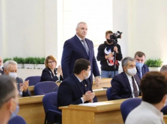 Главу департамента ЖКХ Ростова ждет служебная проверка после плохо подготовленного доклада о парках