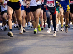 Пробежкой в спортивных трусах по центру города Ростов поборется за титул беговой столицы России