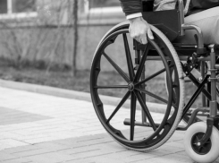 Хитрые супруги из Ростова захотели легких денег и купили справки об инвалидности