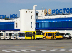 Беспорядок в помещении ростовского аэропорта вызвал бурные эмоции горожан