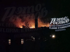 В Новошахтинске из-за взрывной волны сбитой ракеты пострадали 15 домов