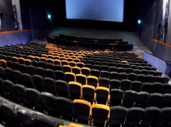 Незаконным владельцем кошелька с крупной суммой денег оказался уборщик ростовского кинотеатра