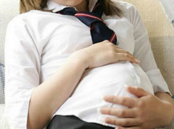 Молодой рецидивист довел до беременности 15-летнюю школьницу в Ростовской области
