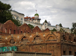 В Ростове продлили срок реконструкции Парамоновских складов до 31 декабря 2025 года