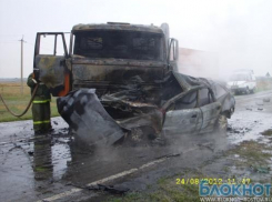 Под Волгодонском взорвалась иномарка