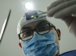 В Ростове врач за деньги превращал здоровых пациентов в инвалидов