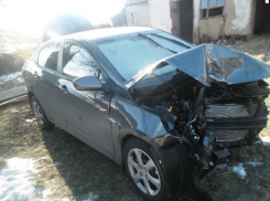 Оказавшаяся на встречке автоледи покалечила водителя Hyundai в Ростовской области