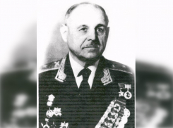 Календарь: 121 год со дня рождения Героя Советского Союза Михаила Михайличенко