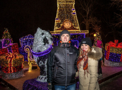 Топ-7 самых смешных анекдотов новогодней ночи-2017 назвали девушки и юноши Ростова