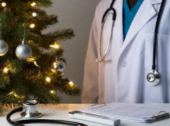 Расписание работы медучреждений по районам Ростова в новогодние праздники