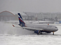 Самолеты из Москвы в Ростов из-за ударов стихии переправили на запасные аэродромы