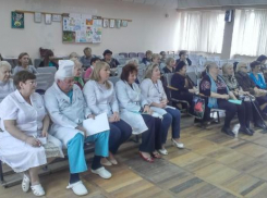 Врачи обсудили с пациентами проблемы лечения сахарного диабета