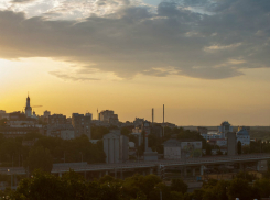 Пасмурную и ветреную погоду обещают синоптики жителям Ростова 