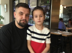 Счастливый Баста отметил важный праздник дочери - первоклассницы Маши